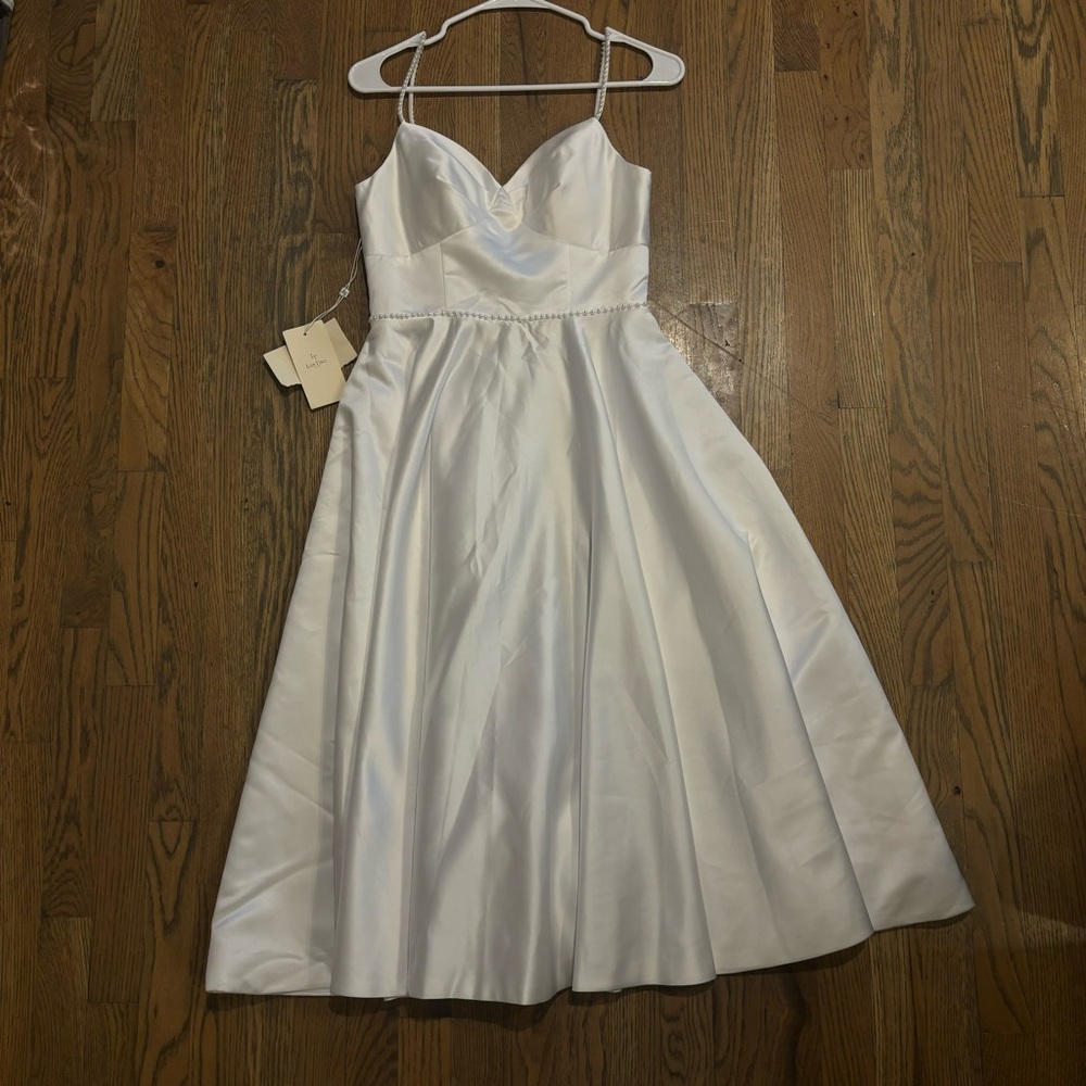 NWT Pearl Detail A-Line Tea Length Wedding Bridal Dress - Picture 9 of 9
